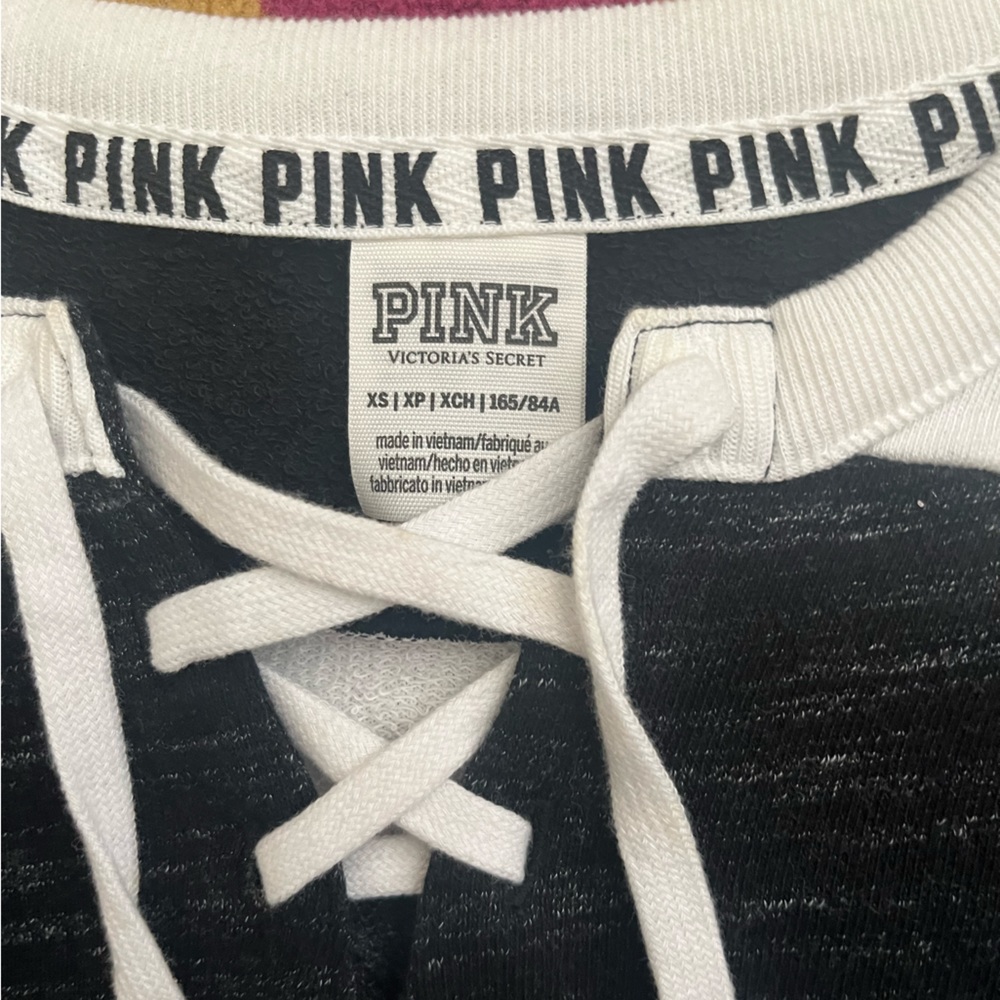 Pink sweater - Picture 3 of 3